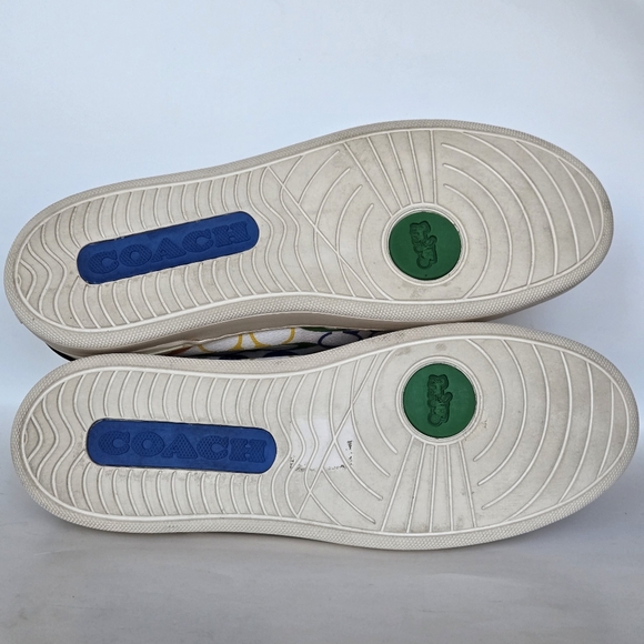 Coach Outlet Clip Low Top Sneaker In Rainbow Signature Canvas Woman‘s - Picture 6 of 8